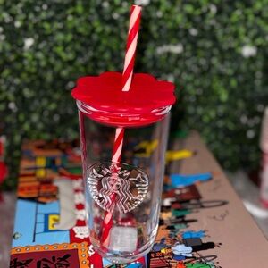 NWT❤️Starbucks 2026 Valentines Day Glass Tumbler w/ Red Silcon Hearts Lid &🎁